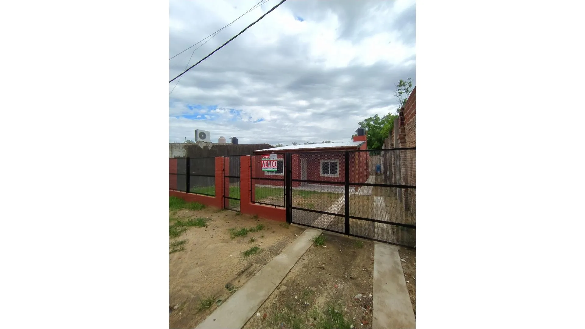 CASA ESTRENAR (Alquilada. Recibo menor valor a tasar)