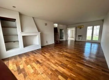 CASA EN VENTA- GRANJA DE FUNES-