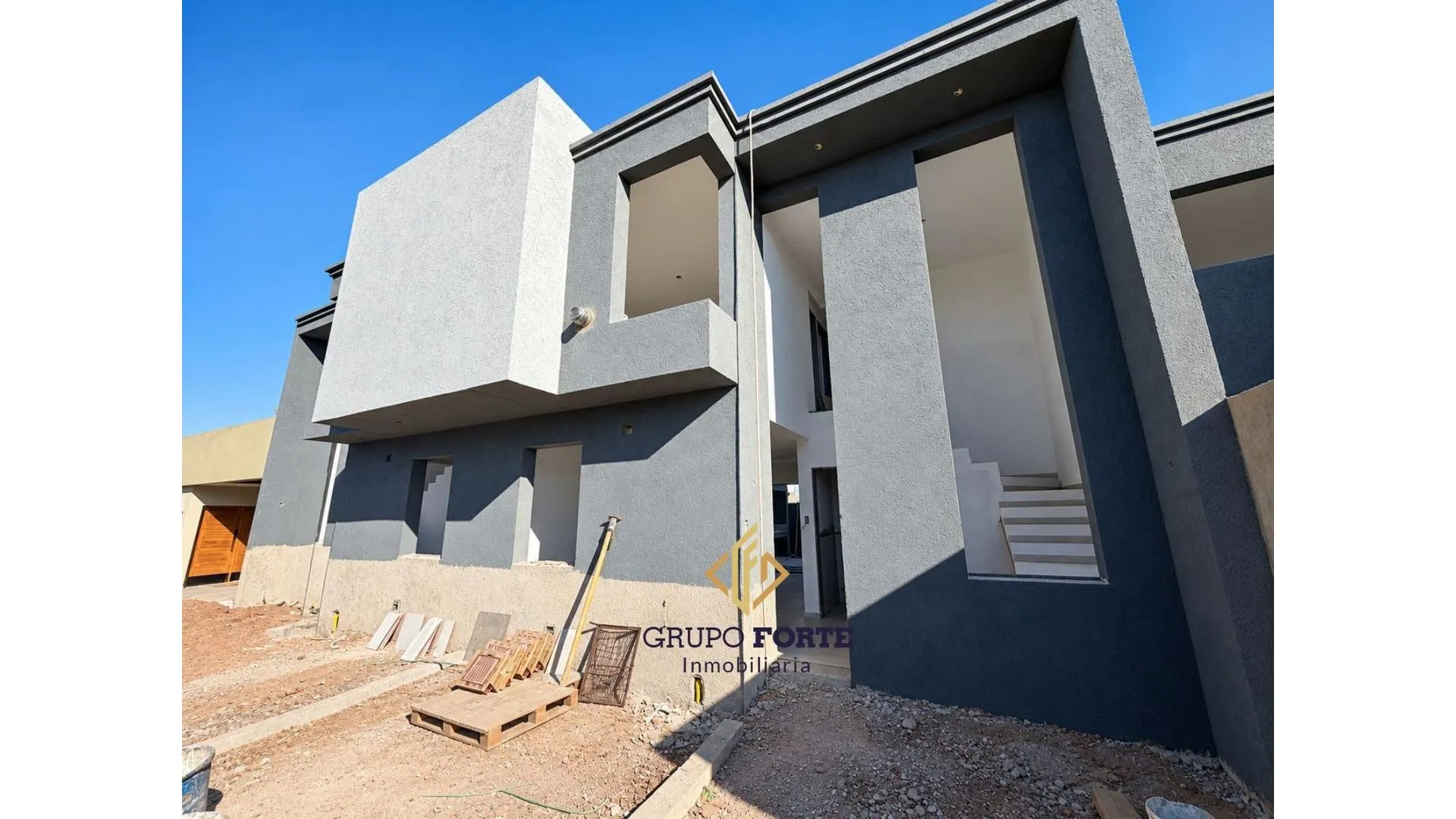 DUPLEX EN VENTA EN DOCTA, POSIBILIDAD DE FINANCIAR