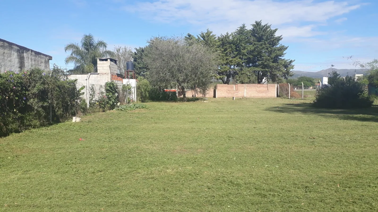 Venta lote en Falda del Carmen