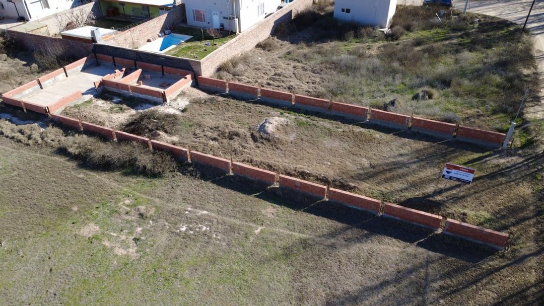 VENTA LOTE Bº LA ENCANTADA - PLOTTIER