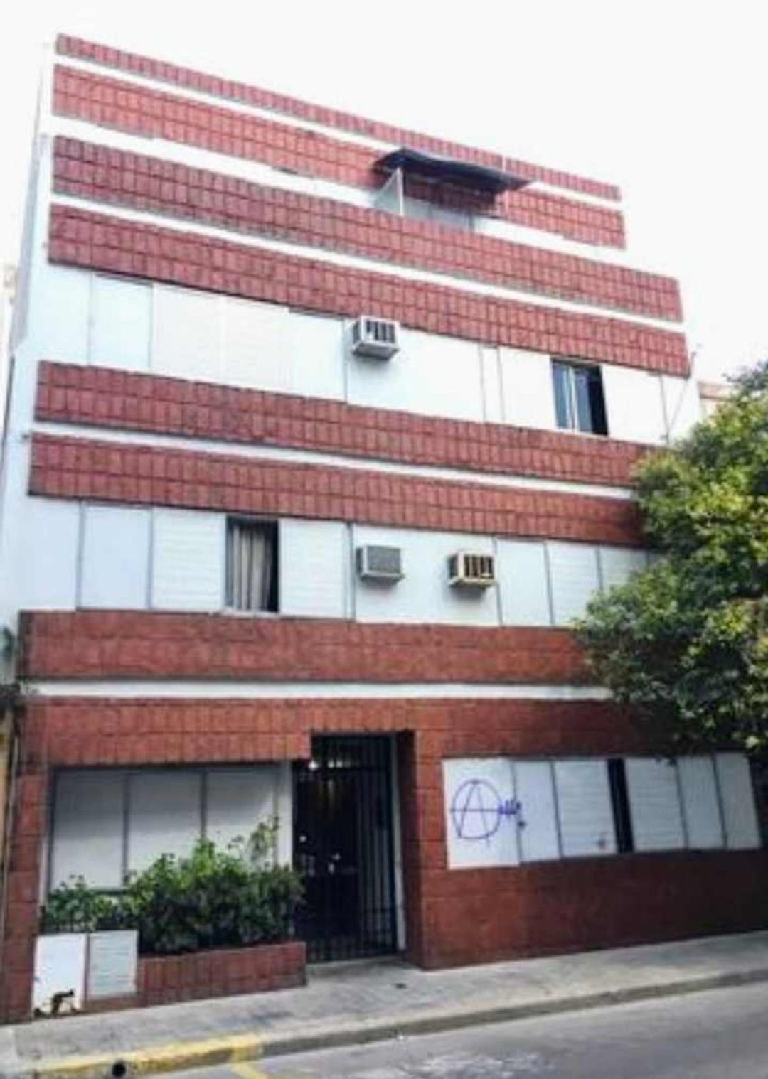 Venta  departamento de un dormitorio pleno centro.