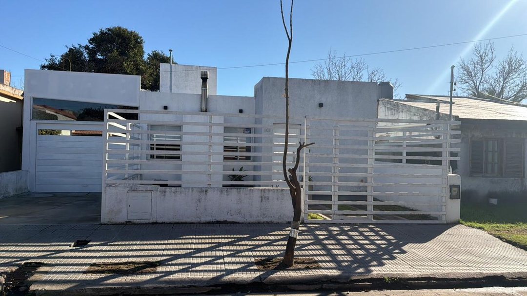 VENTA CASA 3 DORMITORIOS  GENERAL ARTIGAS