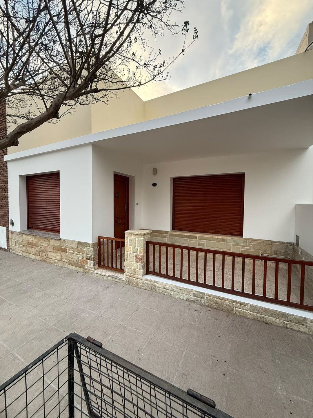 HERMOSA CASA EN CORONEL DORREGO