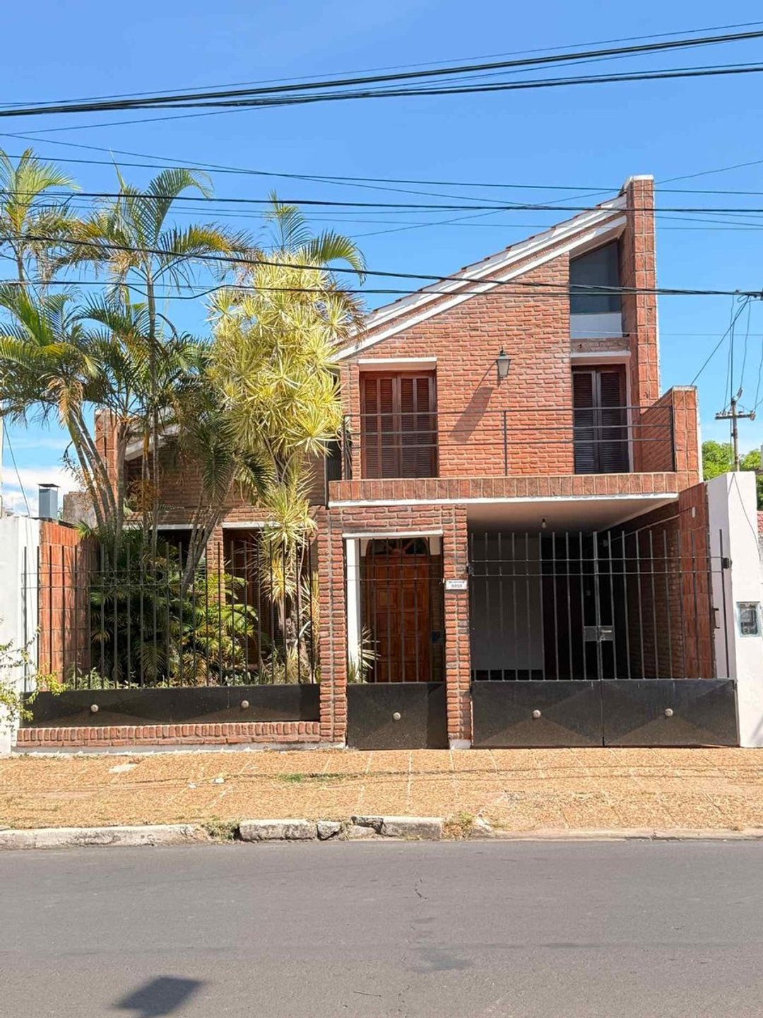 Venta Casa -Corrientes Capital