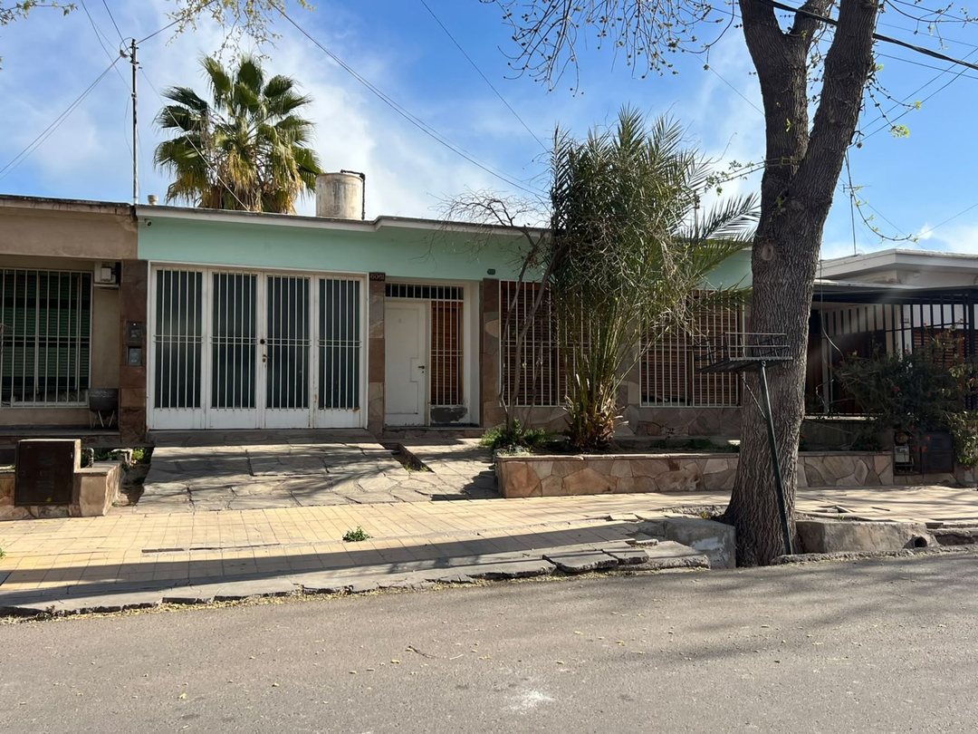 Venta de Casa en B° Santa Ana-Guaymallén-Mendoza-