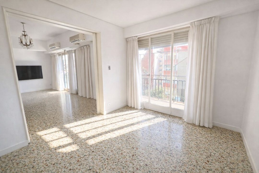 Venta piso 4 ambientes balcón Caballito APTO PROF