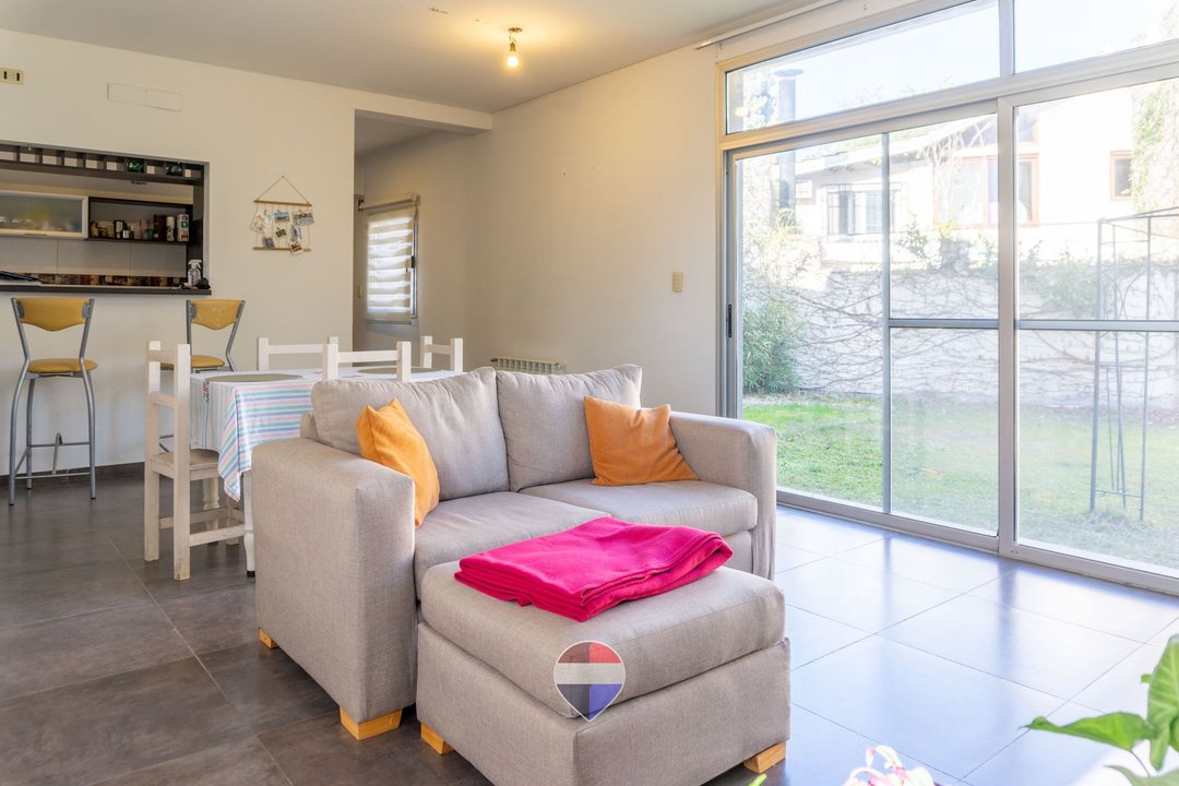 CASA VENTA ENSENADA VILLA DEL PLATA 4 DORMITORIOS