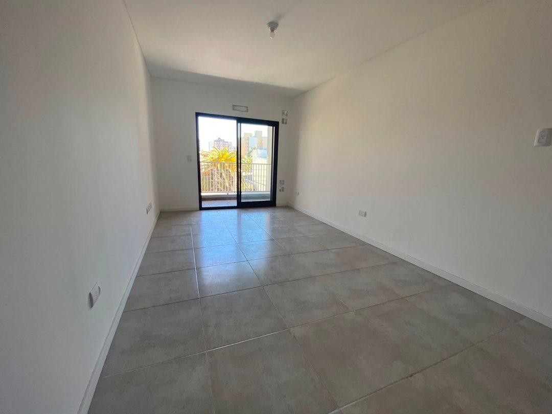 MONOAMBIENTE EN VENTA EN CASEROS