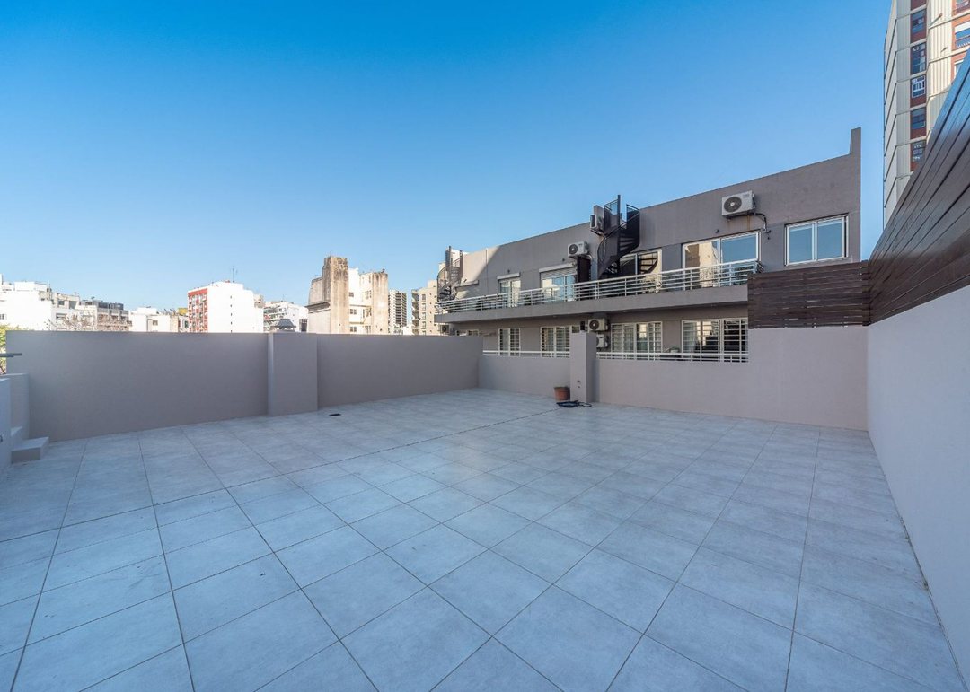 VENTA 4 AMB. TERRAZA  PROPIA COCHERA BARRACAS