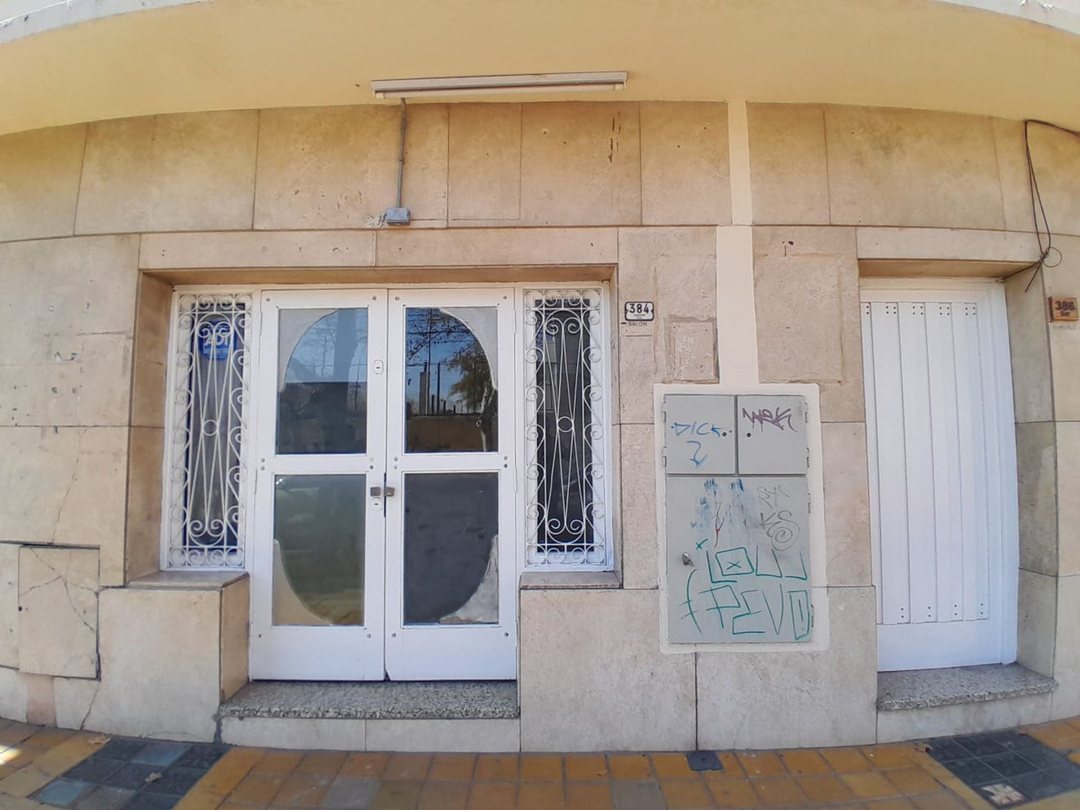 Local Comercial con Sótano 90m2 Capital