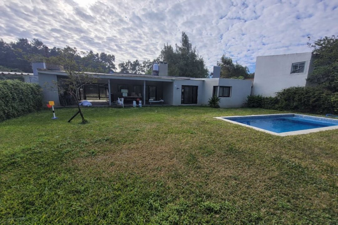 Hermosa Casa En Barrio Portal del Leyes km 11.5
