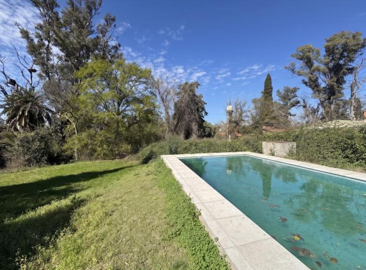 Casa · 150m² · 3 Ambientes · 2 Cocheras