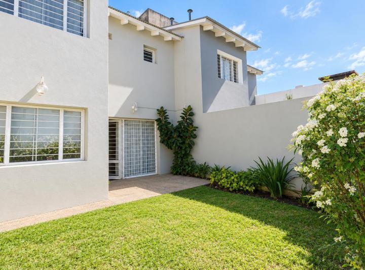 Casa · 117m² · 5 Ambientes · 1 Cochera