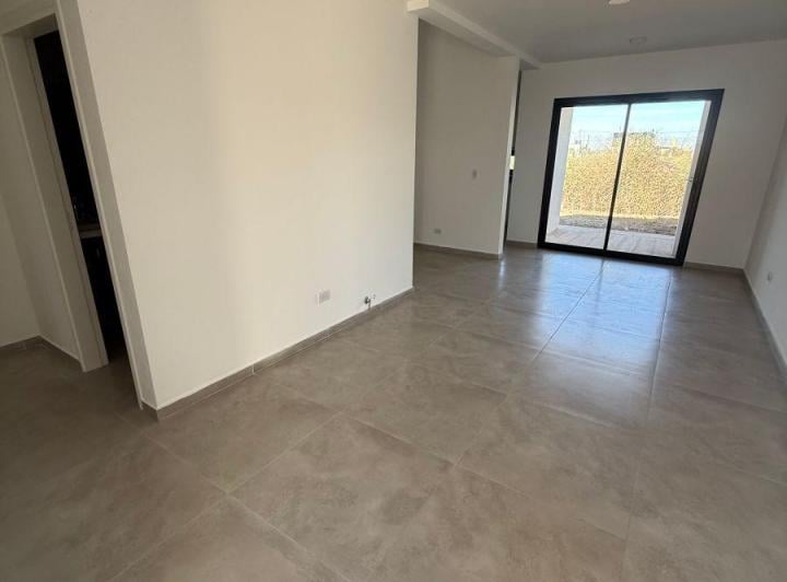 Casa · 90m² · 3 Ambientes · 1 Cochera