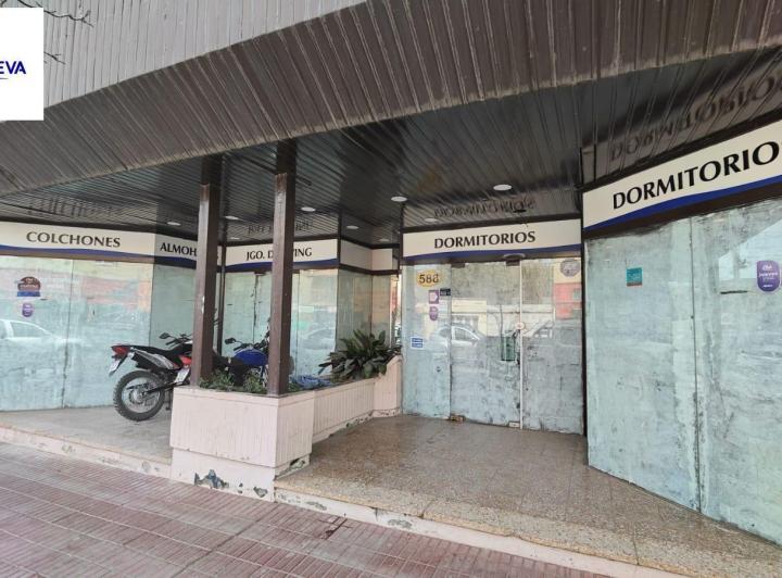 Local comercial · 150m²