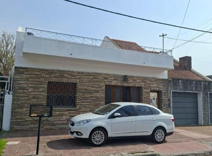 Casa · 150m² · 5 Ambientes · 1 Cochera
