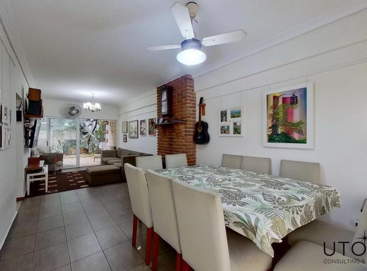 Casa · 156m² · 4 Ambientes · 1 Cochera