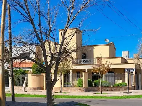 Casa en Alquiler en Rivadavia, San Juan