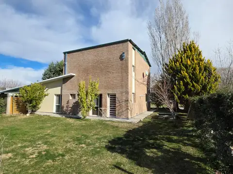 Casa en Alquiler en Neuquén, Confluencia