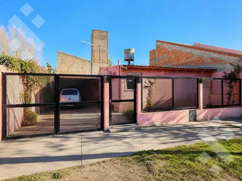 Casa en Venta en Neuquén, Confluencia