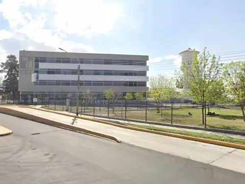 Oficina en Venta en Luzuriaga, Maipú