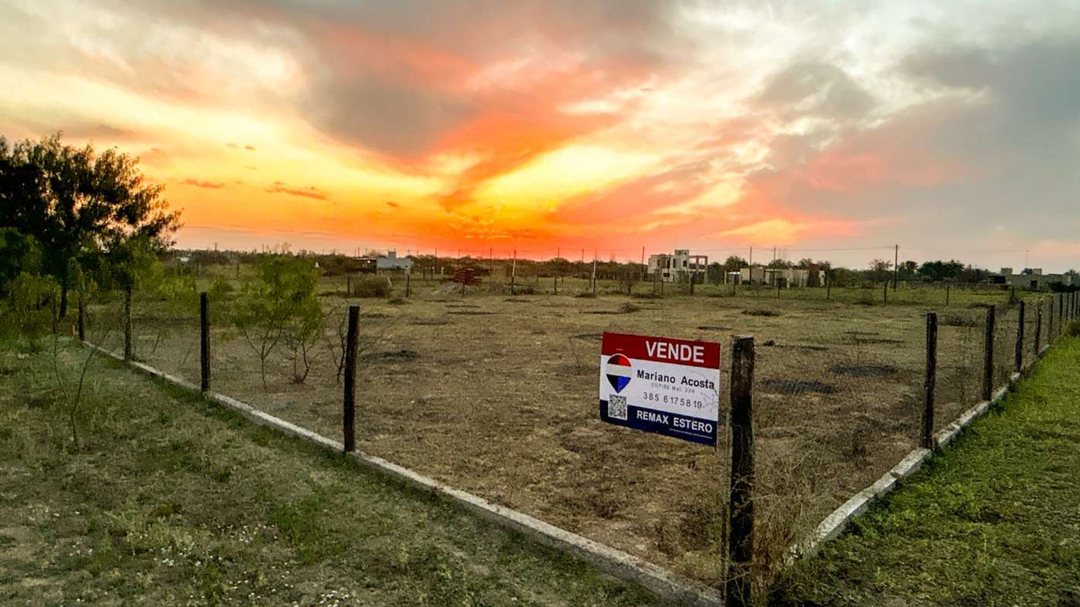 Terreno 40x60m en Barrio Cerrado. Sgo del Estero