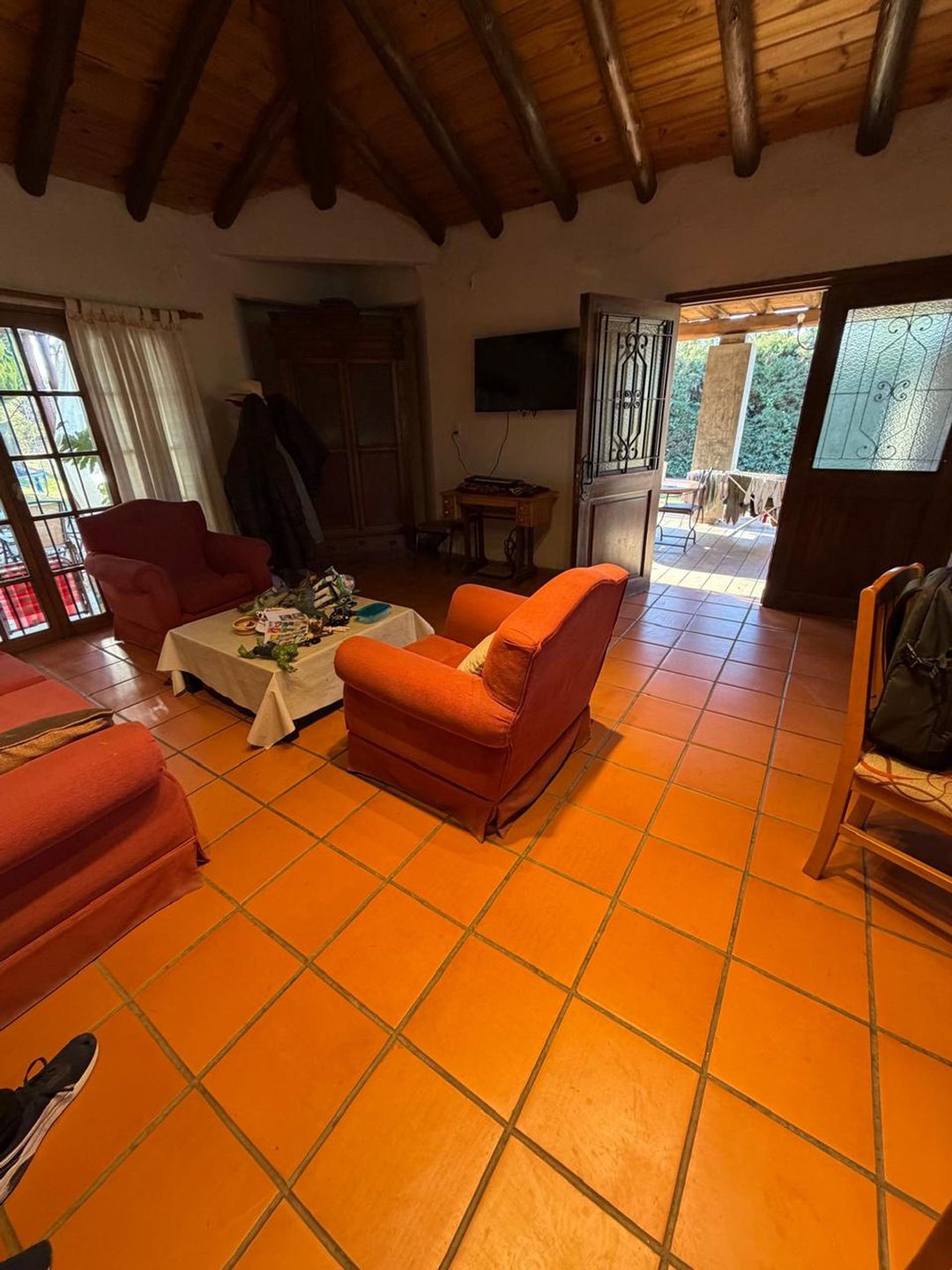 CASA 3 DORMITORIOS CON PISCINA, 25 DE MAYO, MAIPÚ