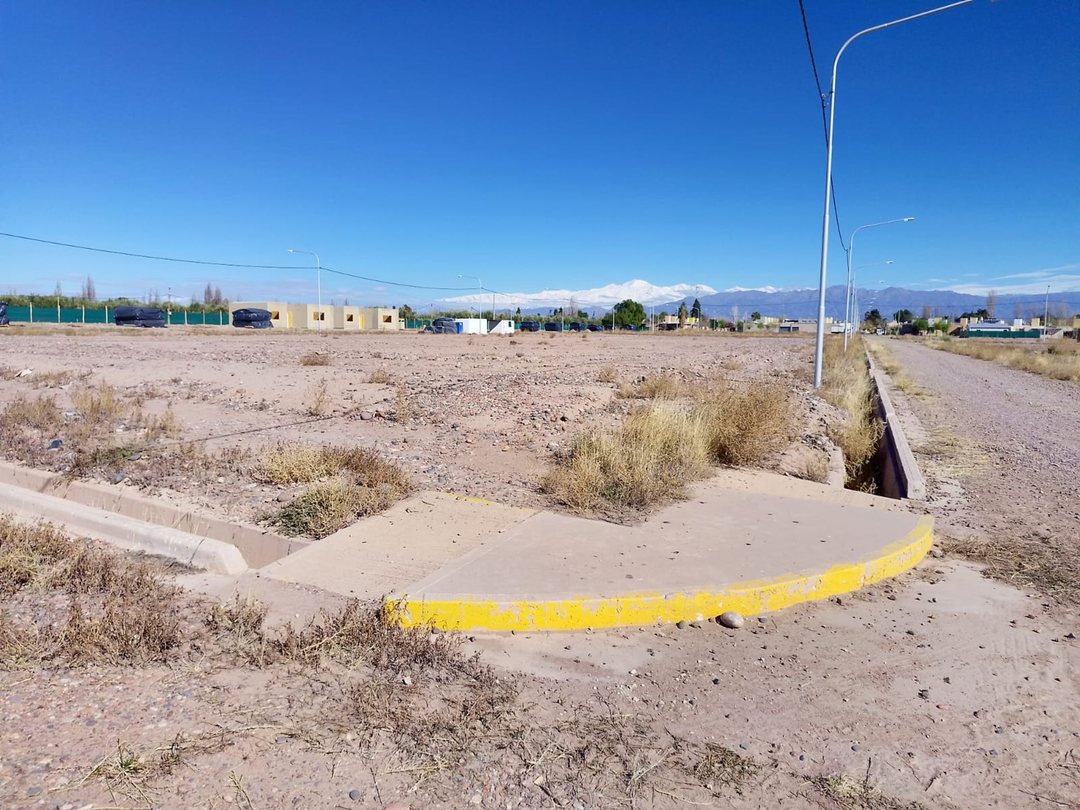 Bº Agua y Energía J-07 Lote Esquina