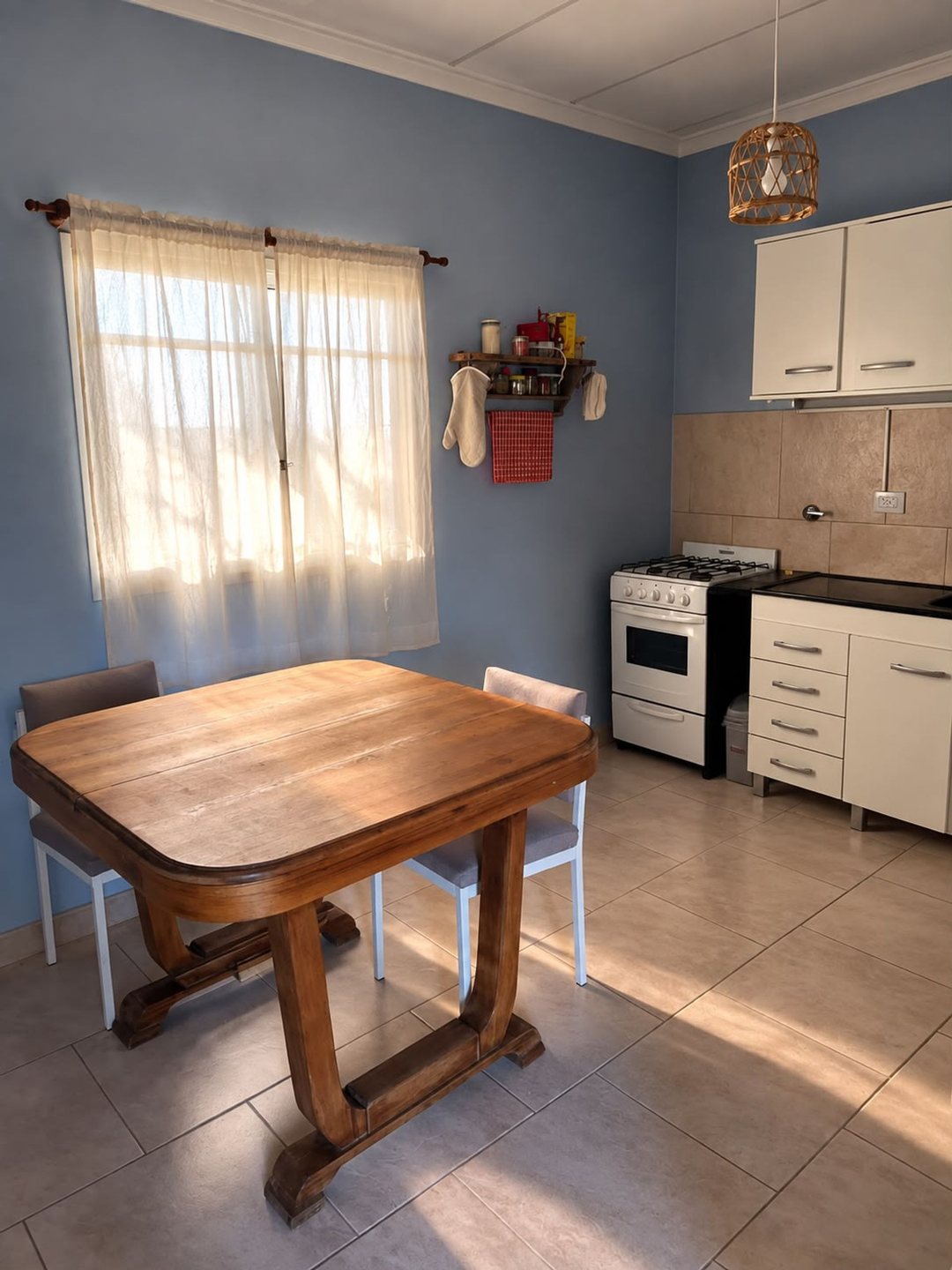Se vende dpto de 1 dorm con balcón.