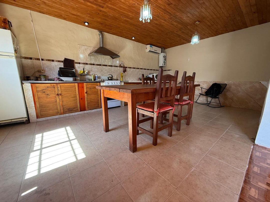 CASA 3 DORM C/PILETA APTA CREDITO VILLA CARLOS PAZ