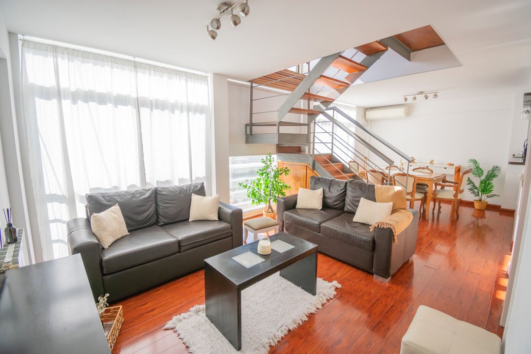 Venta Triplex 5 Amb/Terraza y Parrilla privada