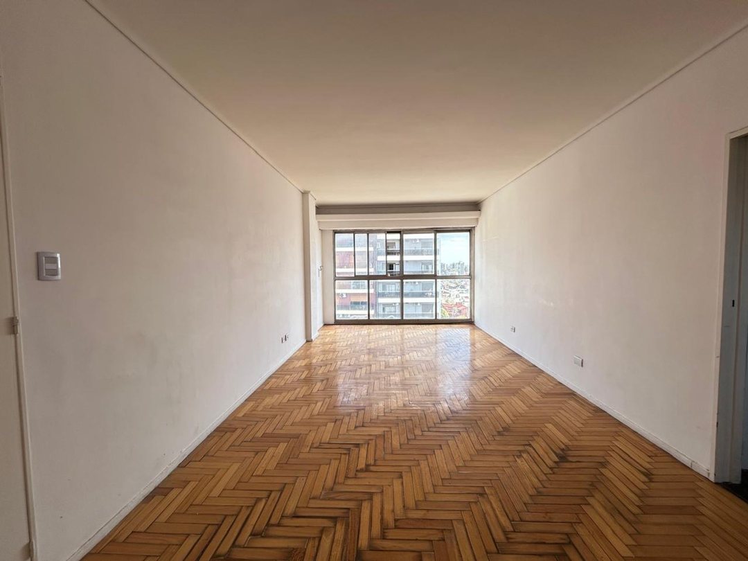 Venta Dpto 4 Ambientes. Avellaneda