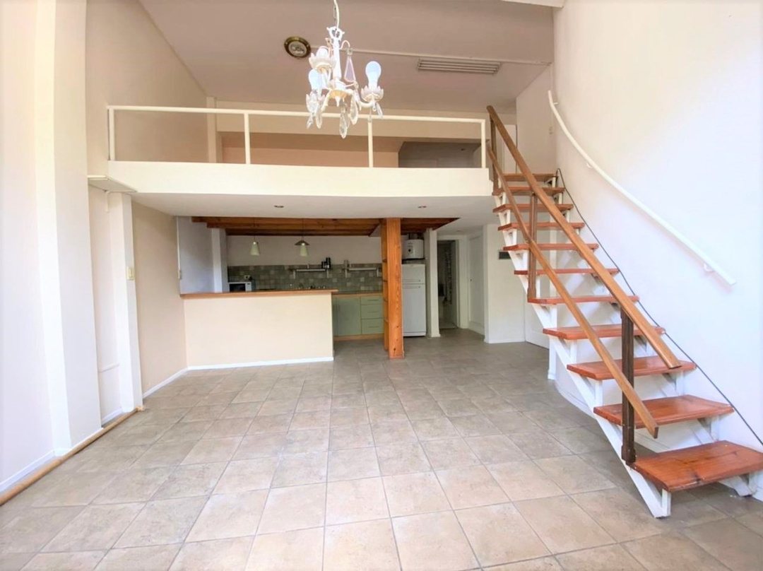 VENTA DE PH LOFT 2 AMB. AL FRENTE EN VERSALLES