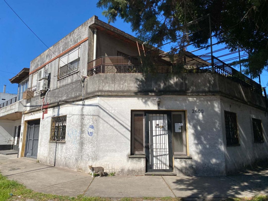 VENTA CASA 6 AMBIENTES  VILLA MAIPU
