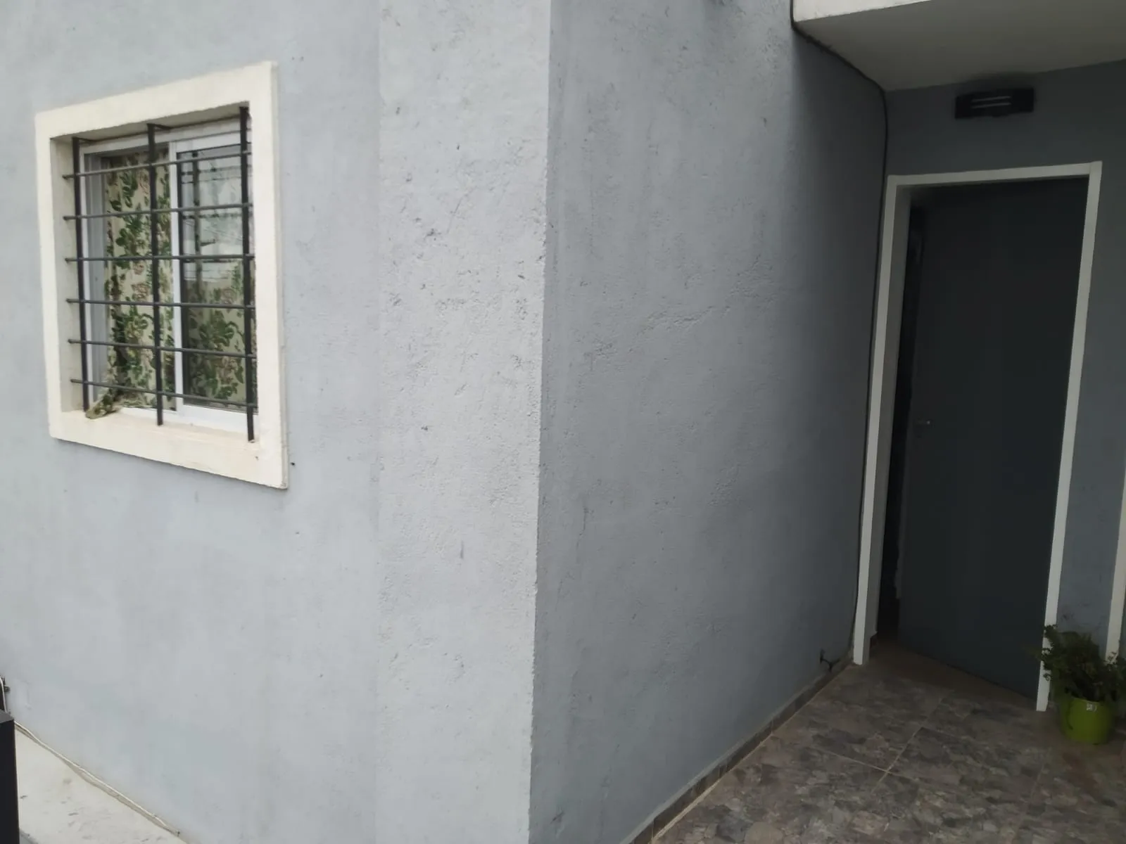 Villa union departamento planta alta, con ingreso compartido.-