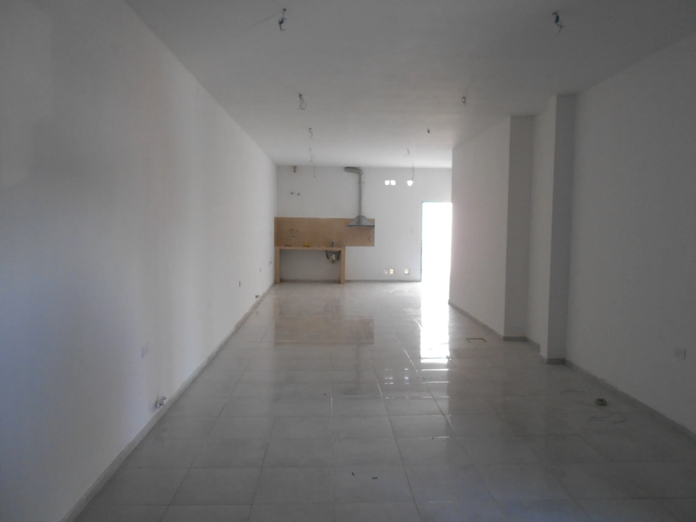 ALQUILER ONCE SEPTIEMBRE 3000 LOCAL COMERCIAL DE 75M2