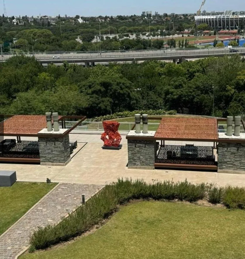 VILLA BELGRANO - TORRE VISTALBA 2 DORM + SERVICIO - 2 COCHERAS U$S 370.000