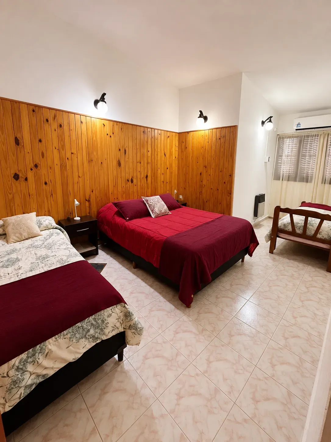 CASA PAR ALQUILER TEMPORARIO HASTA 11 PERSONAS EN VILLA CARLOS PAZ
