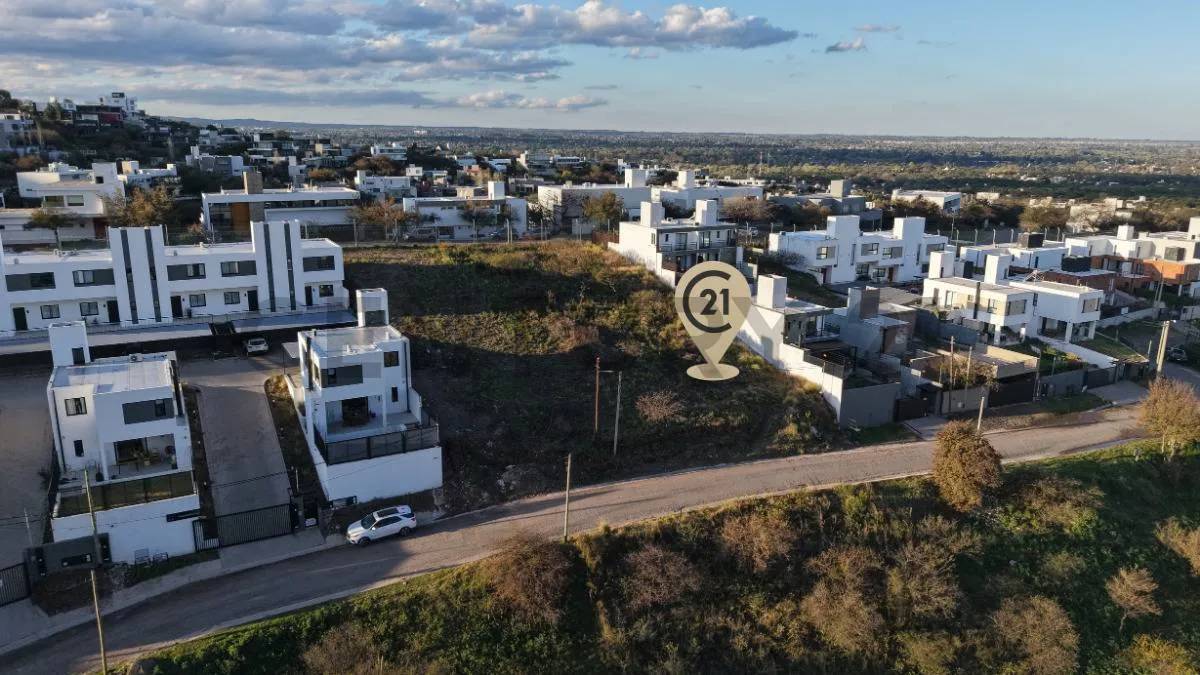Desarrollistas · Lote con PROYECTO APROBADO para 3 PH · Cuesta Colorada · Vistas...