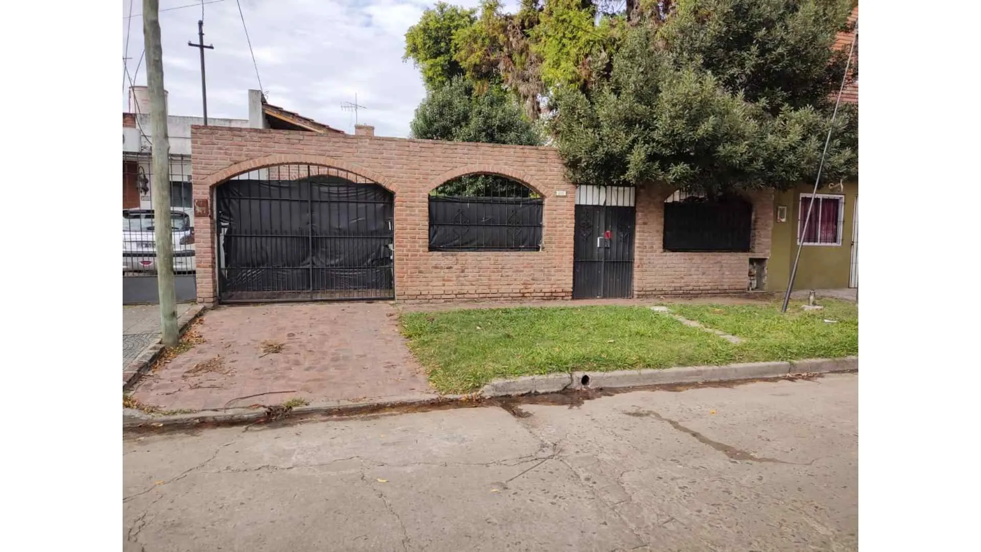CASA VENTA ITUZAINGO
