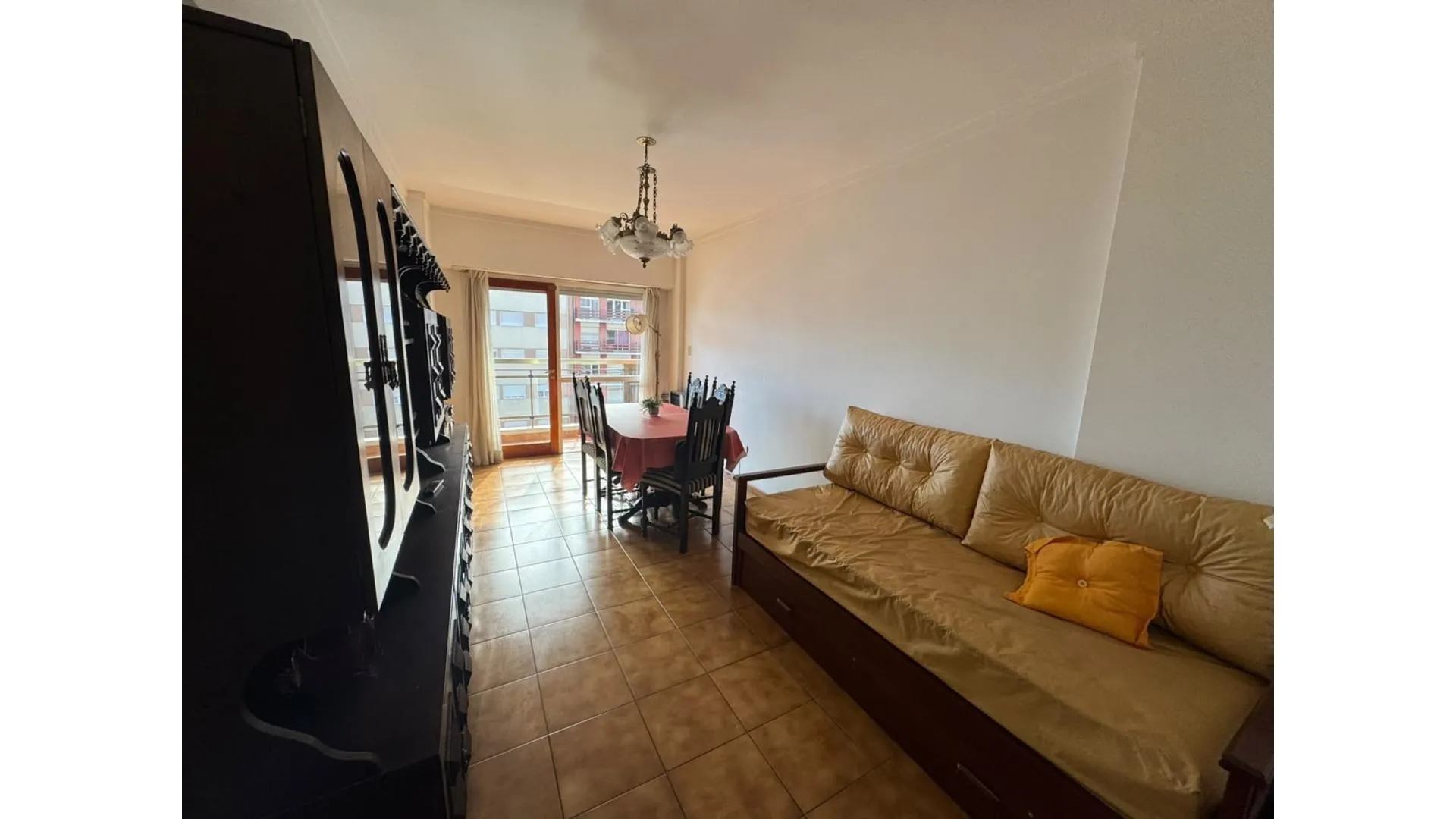 Departamento dos ambientes con balcón
