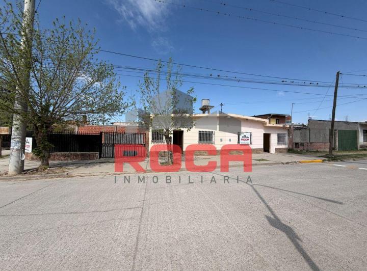 Casa · 122m² · 6 Ambientes · 1 Cochera