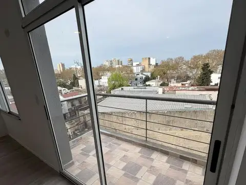 Departamento en Alquiler en Monte Castro, CABA