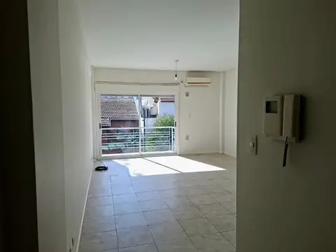 Departamento en Alquiler en Villa Pueyrredón, CABA