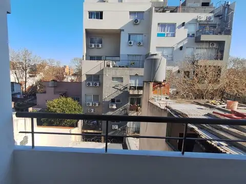 Departamento en Alquiler en Parque Chas, CABA