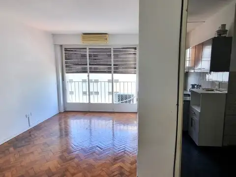 Departamento en Alquiler en Monte Castro, CABA