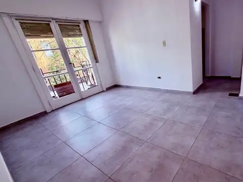 Departamento en Alquiler en Flores, CABA