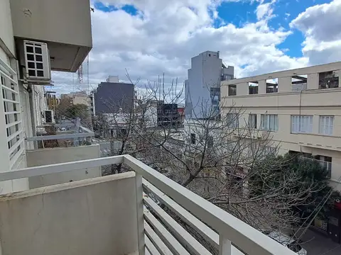 Departamento en Alquiler en Monte Castro, CABA