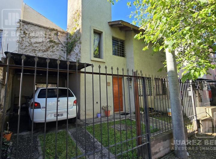 Casa · 91m² · 4 Ambientes · 1 Cochera